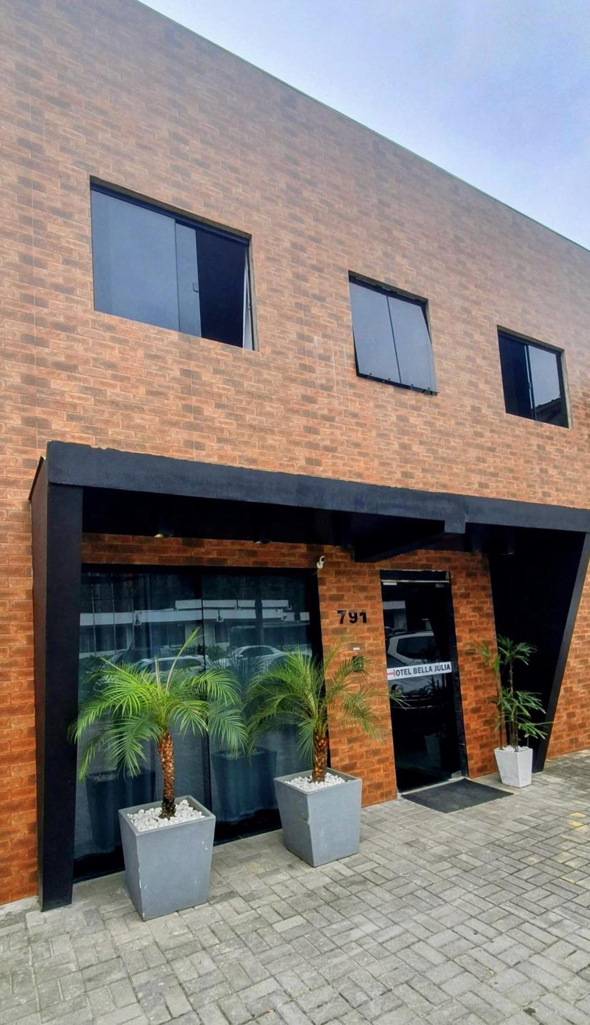 Hotel Bella Júlia Joinville Esterno foto